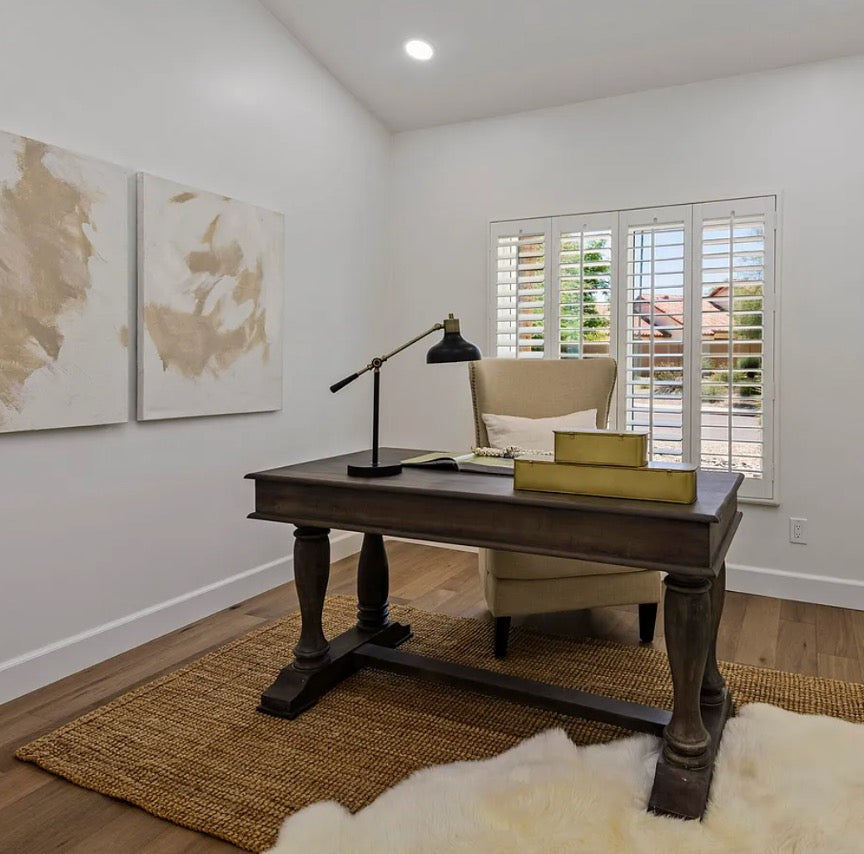 Traditional Wood Desk